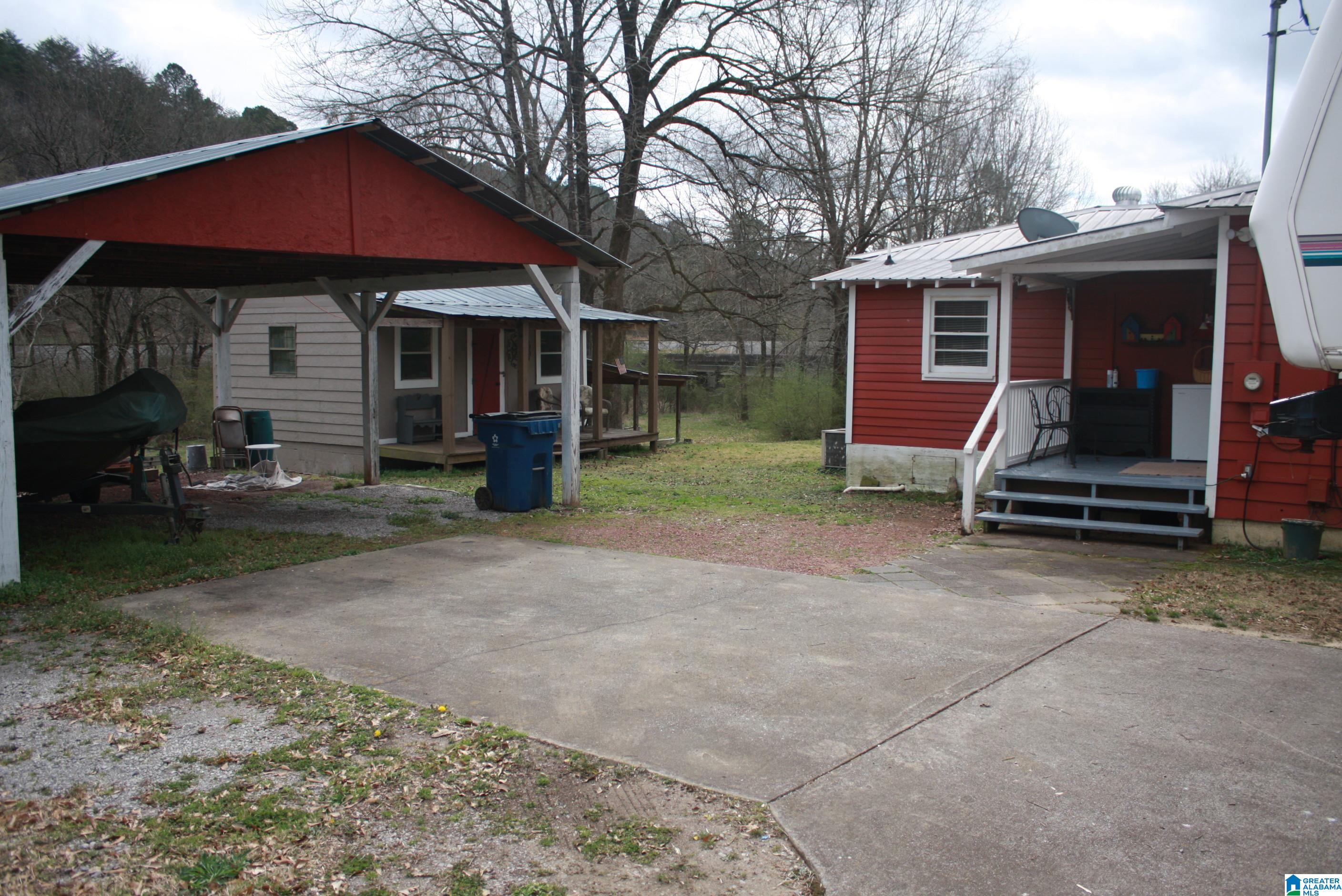 123 Bivens Brookside Road Graysville, AL 35073 - Photo 4 of 26