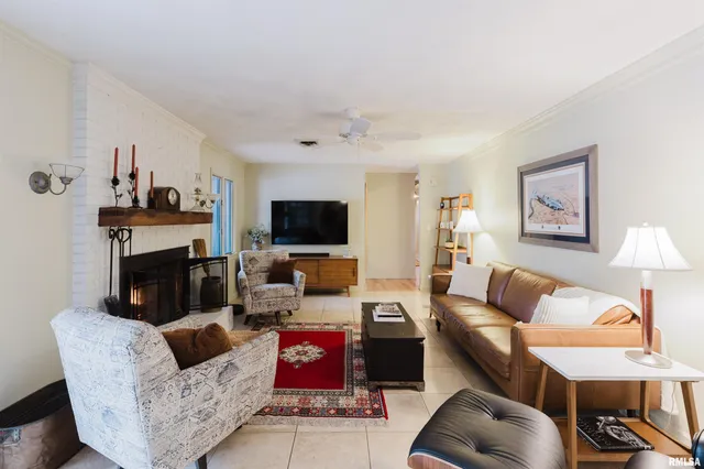 $407,000 | 1502 Nagel Drive, Marion, IL 62959