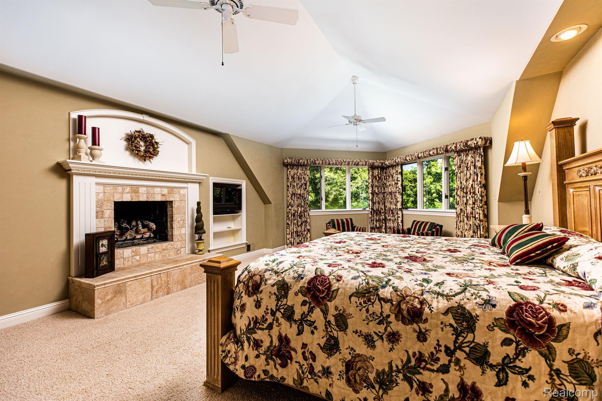 1701 Washington Road Rochester, MI 48306 - Photo 26 of 44 Gallery Image 26