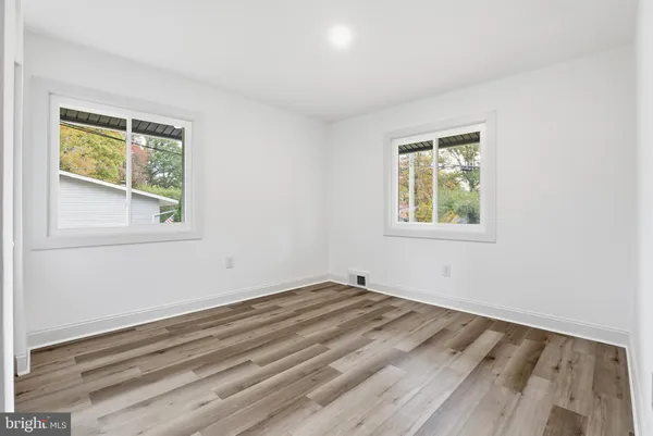 $699,000 | 13801 Lionel Lane, Rockville, MD 20853