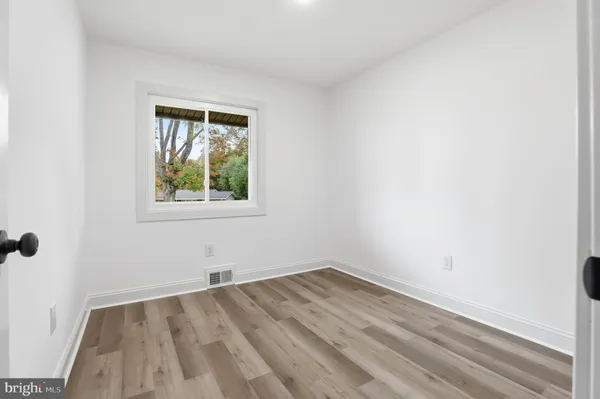 $699,000 | 13801 Lionel Lane, Rockville, MD 20853