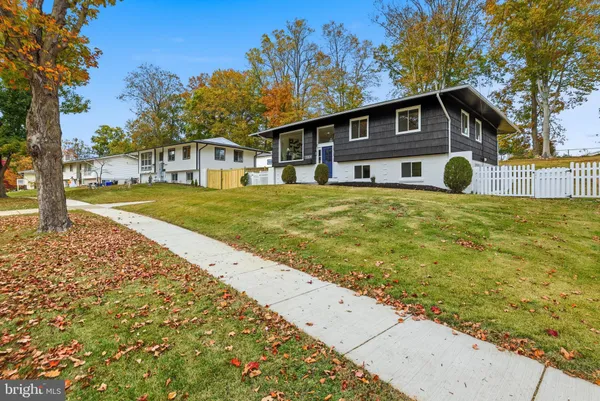 $699,000 | 13801 Lionel Lane, Rockville, MD 20853