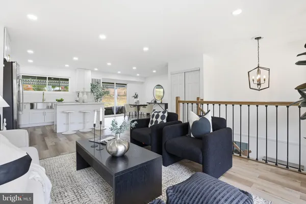 $699,000 | 13801 Lionel Lane, Rockville, MD 20853