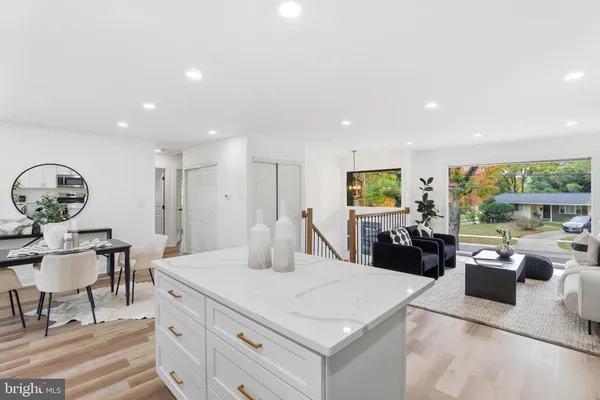 $699,000 | 13801 Lionel Lane, Rockville, MD 20853