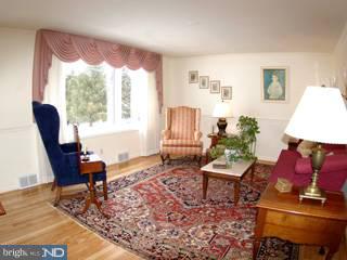 35 Old Spring Road Coatesville, PA 19320 - Photo 2 of 6