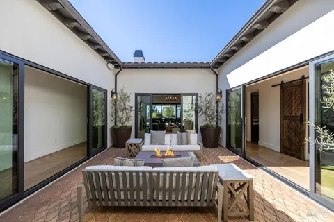 $3,250,000 | 3981 Parker Hill Road, Santa Rosa, CA 95404