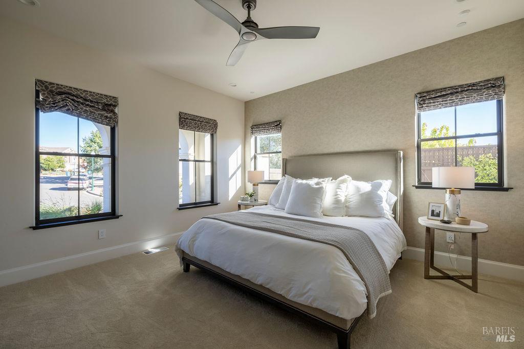 3981 Parker Hill Road Santa Rosa, CA 95404 - Photo 31 of 43 a bedroom with a bed and window