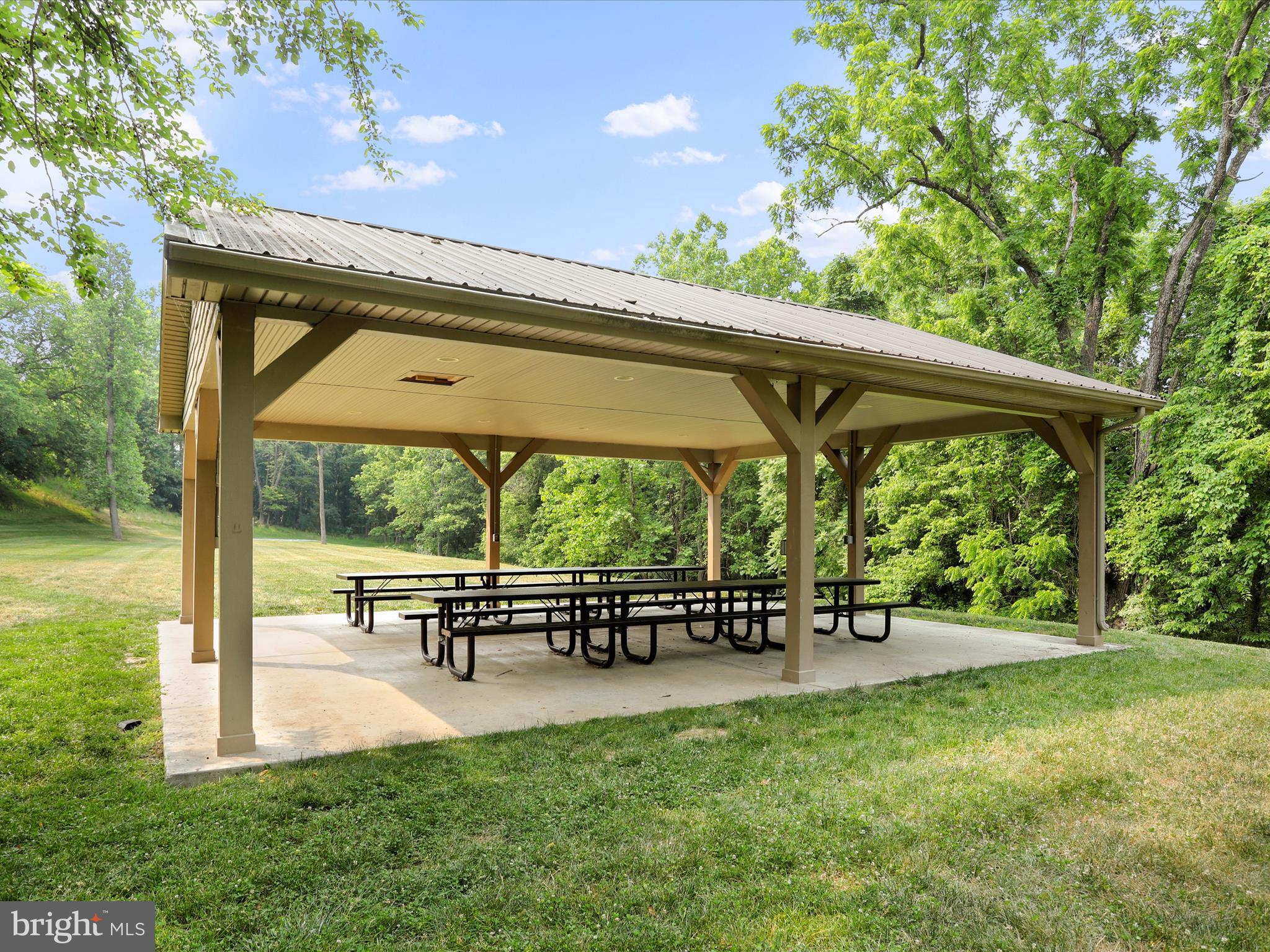 6627 East Lakeridge Road New Market, MD 21774 - Photo 16 of 29 Gallery Image 16