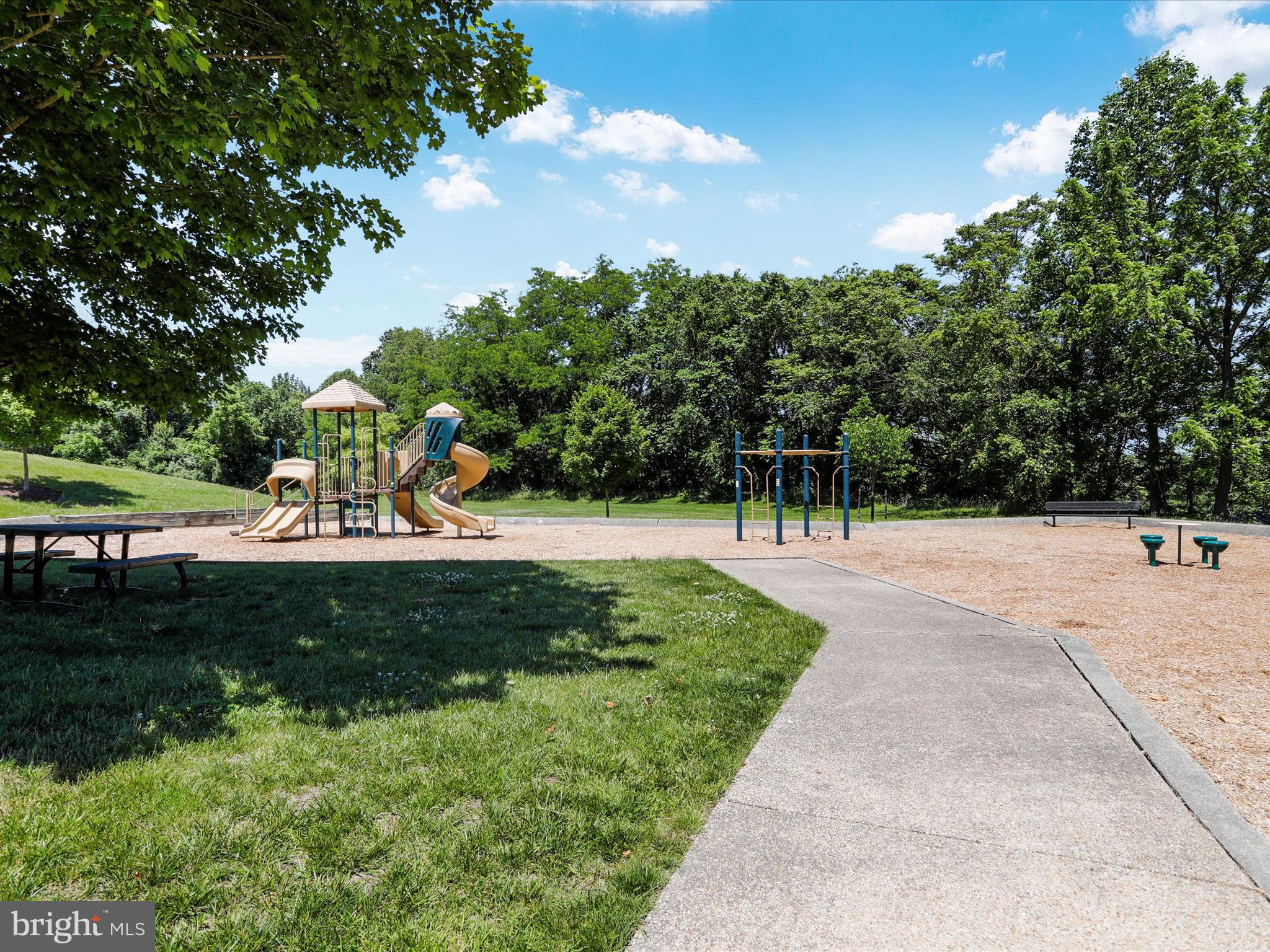 6627 East Lakeridge Road New Market, MD 21774 - Photo 20 of 29 Gallery Image 20