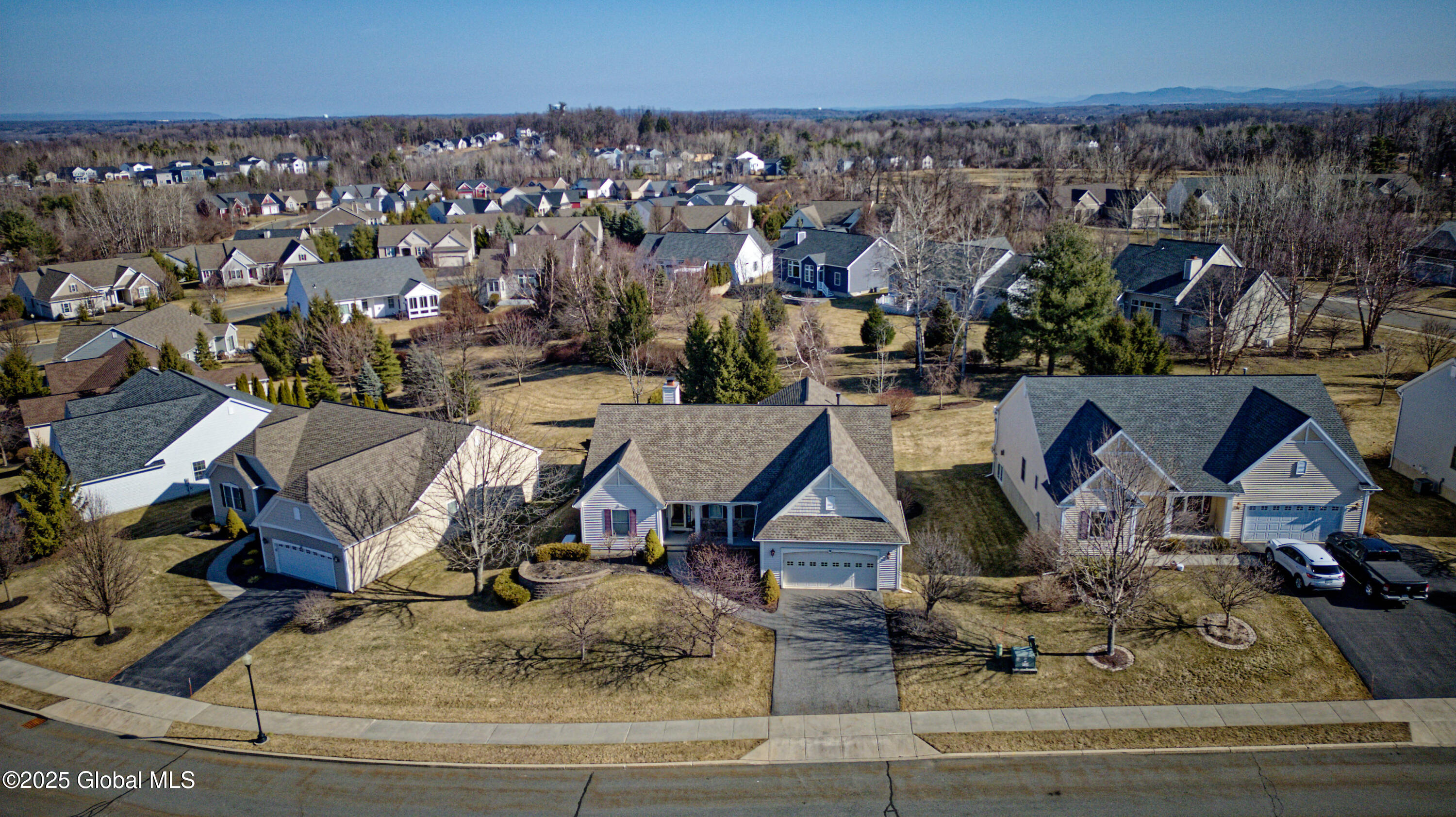 18 Gladstone Circle Halfmoon, NY 12118 - Photo 43 of 61 0 Air Front 6