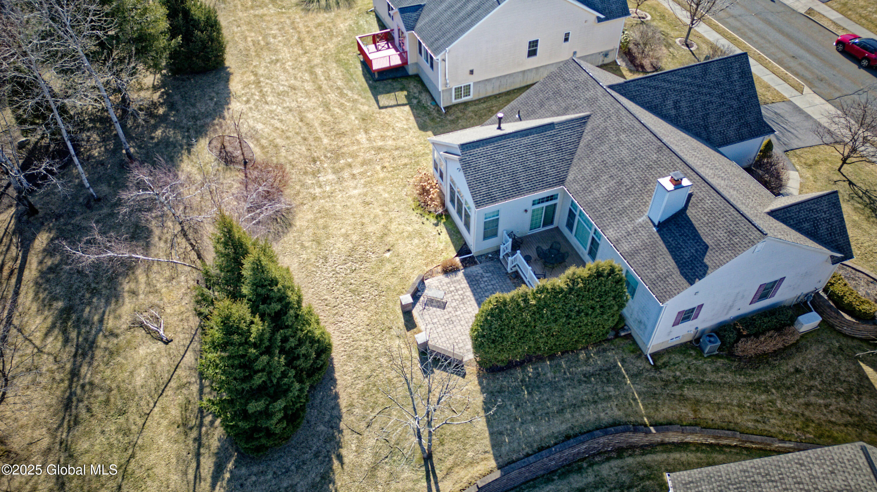 18 Gladstone Circle Halfmoon, NY 12118 - Photo 47 of 61 Air Yard 4