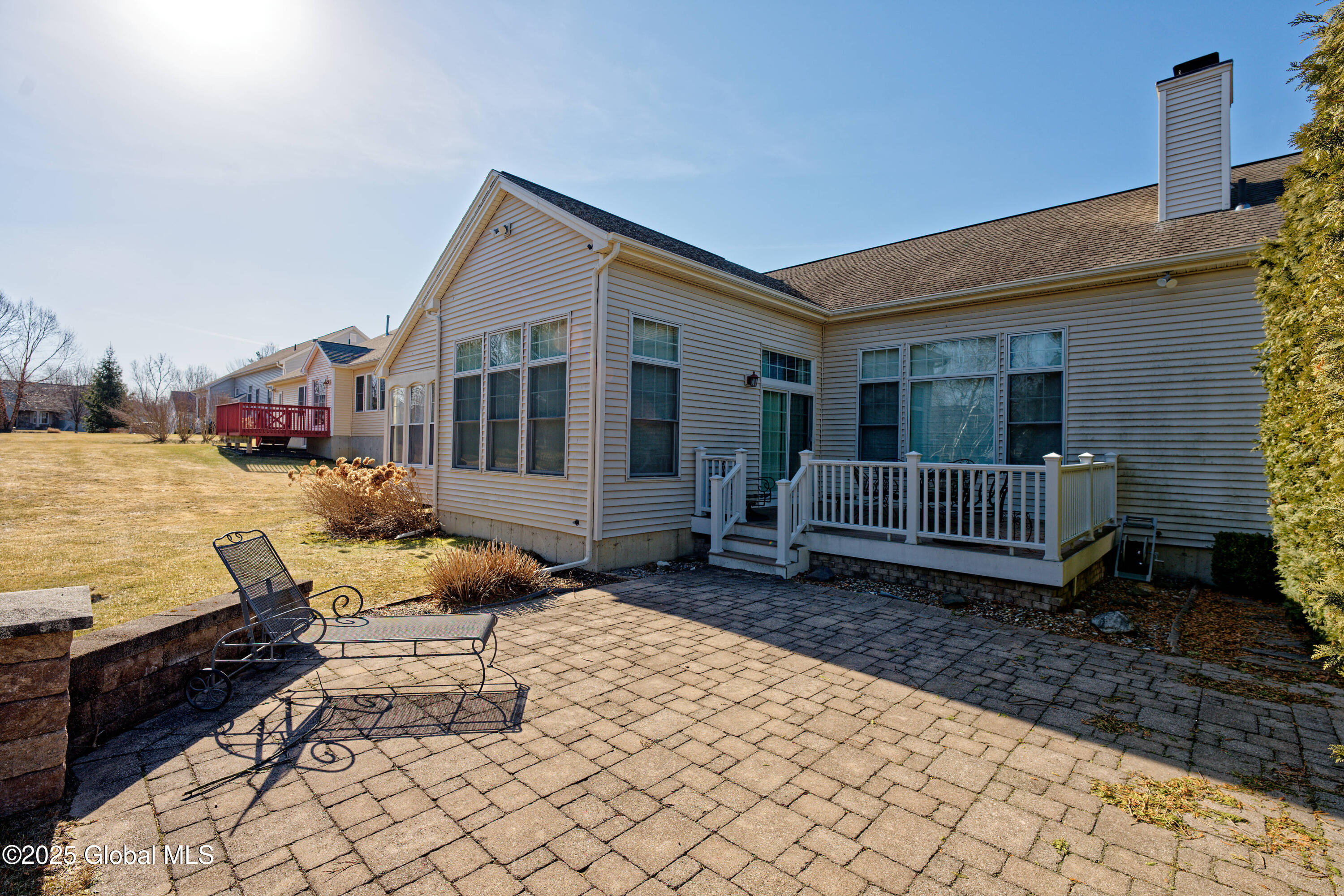 18 Gladstone Circle Halfmoon, NY 12118 - Photo 53 of 61 Yard 1