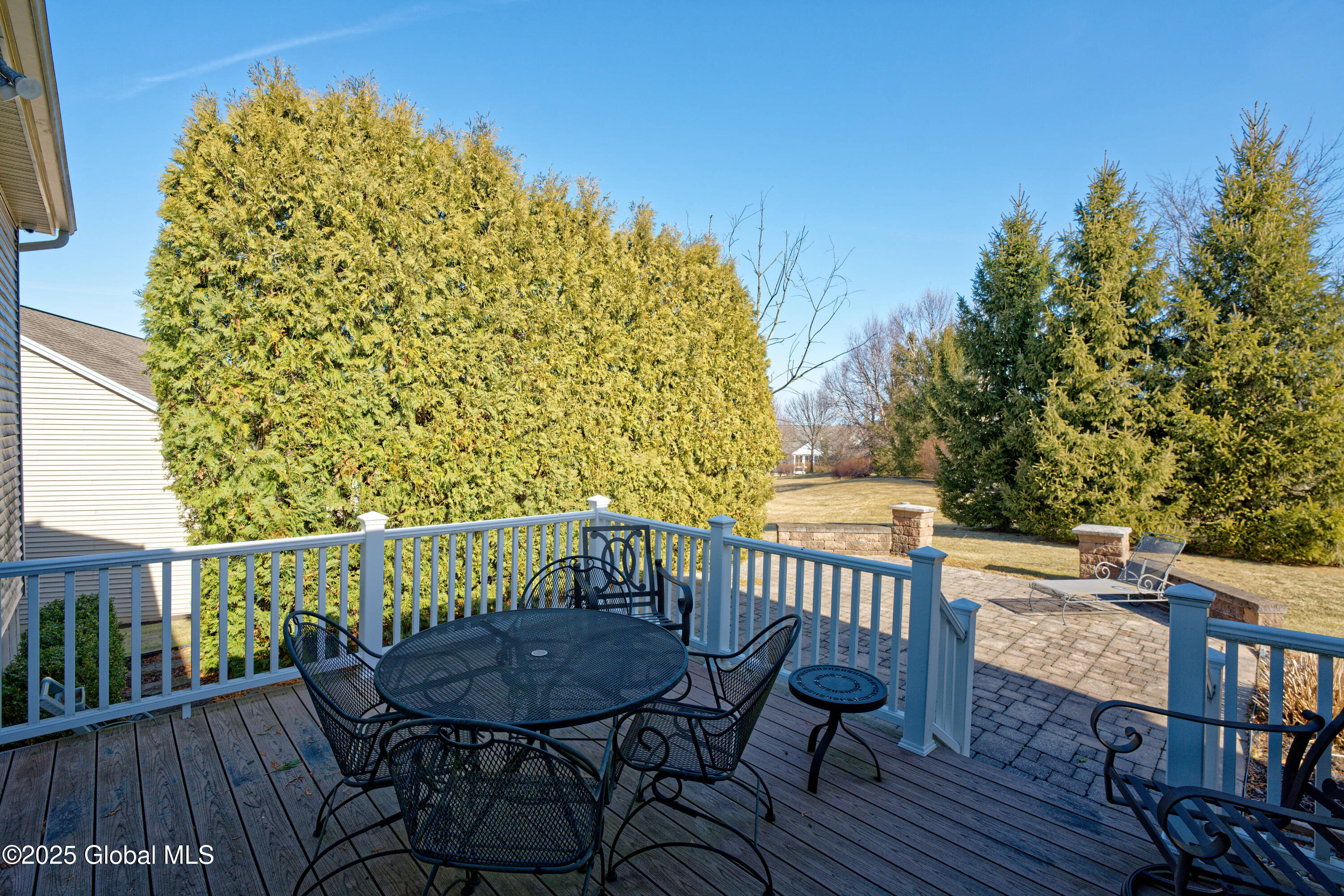 18 Gladstone Circle Halfmoon, NY 12118 - Photo 57 of 61 Yard 5