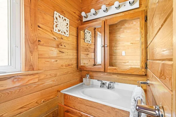 $429,900 | 45 East Highway 61, Esko, MN 55733