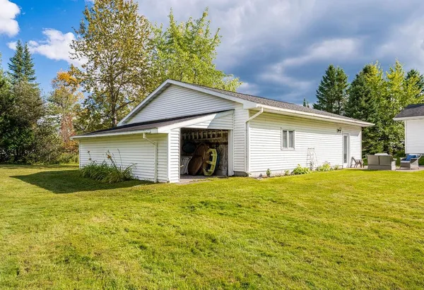 $429,900 | 45 East Highway 61, Esko, MN 55733