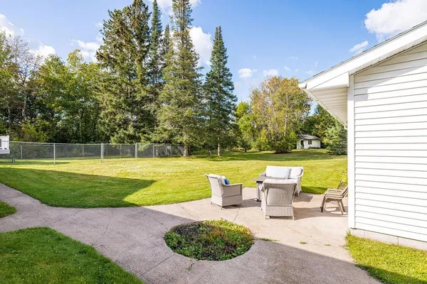 $429,900 | 45 East Highway 61, Esko, MN 55733