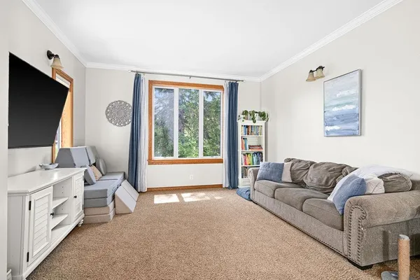 $429,900 | 45 East Highway 61, Esko, MN 55733