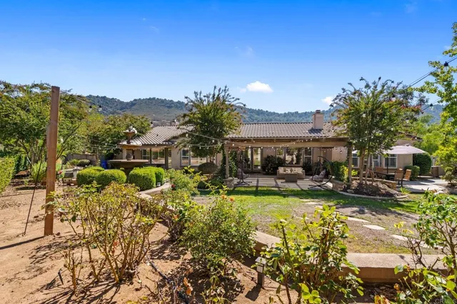 $1,250,000 | 14776 Interlachen Terrace, Valley Center, CA 92082