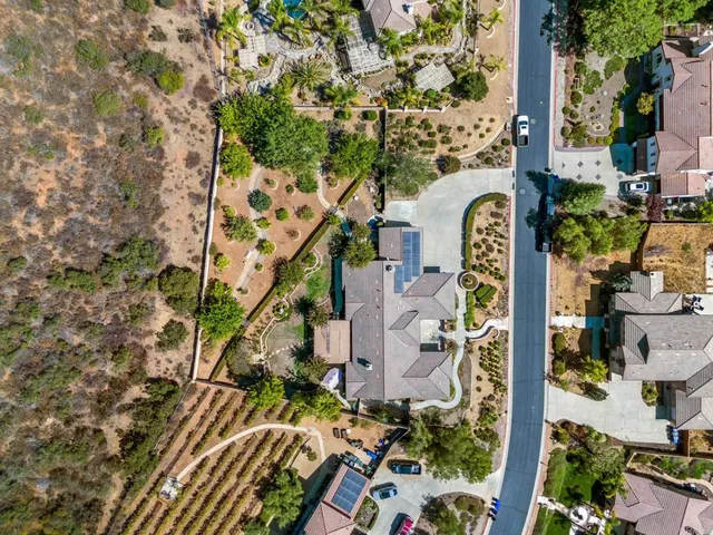 $1,250,000 | 14776 Interlachen Terrace, Valley Center, CA 92082