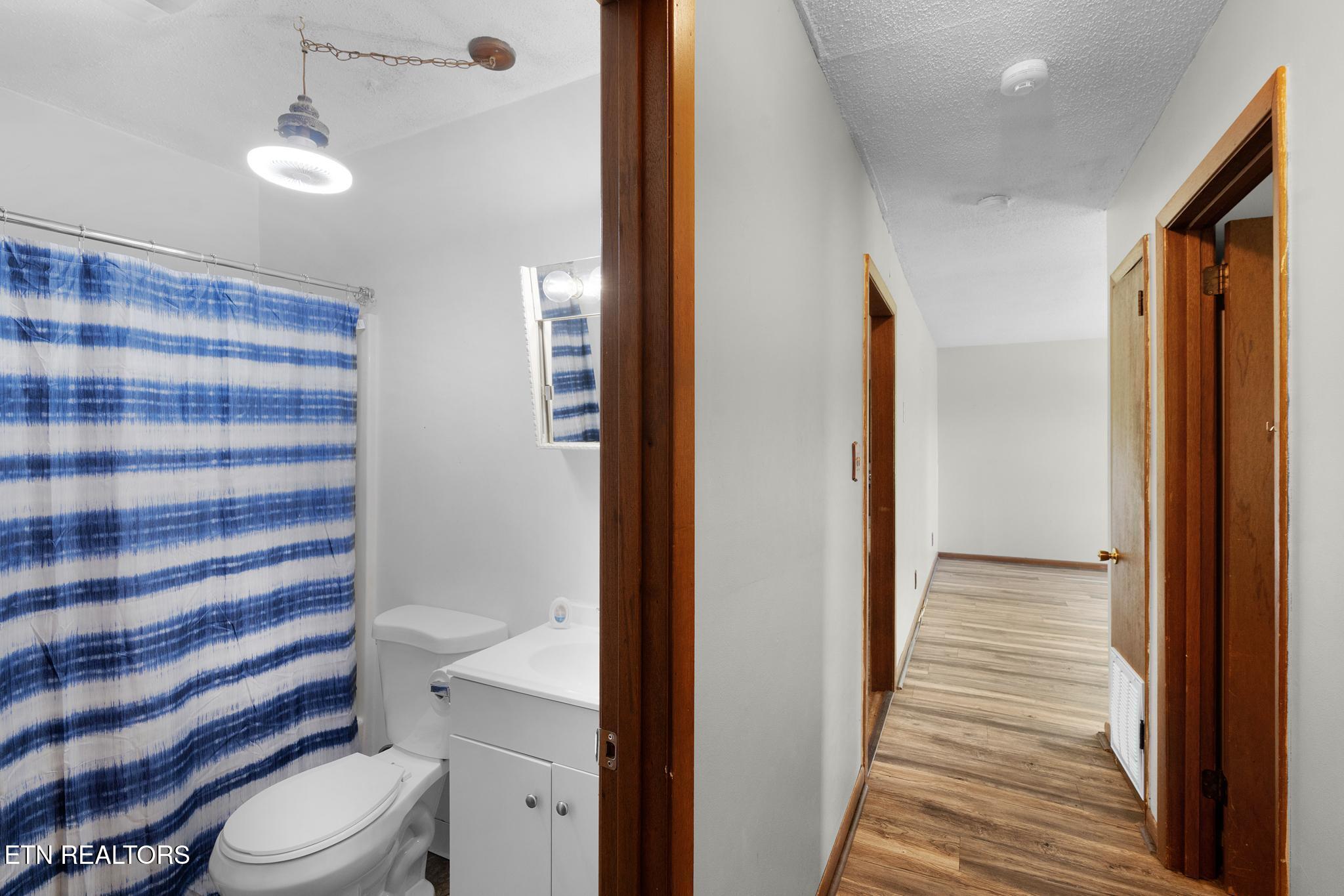 133 Bunch Lane Clinton, TN 37716 - Photo 17 of 41 7R409253