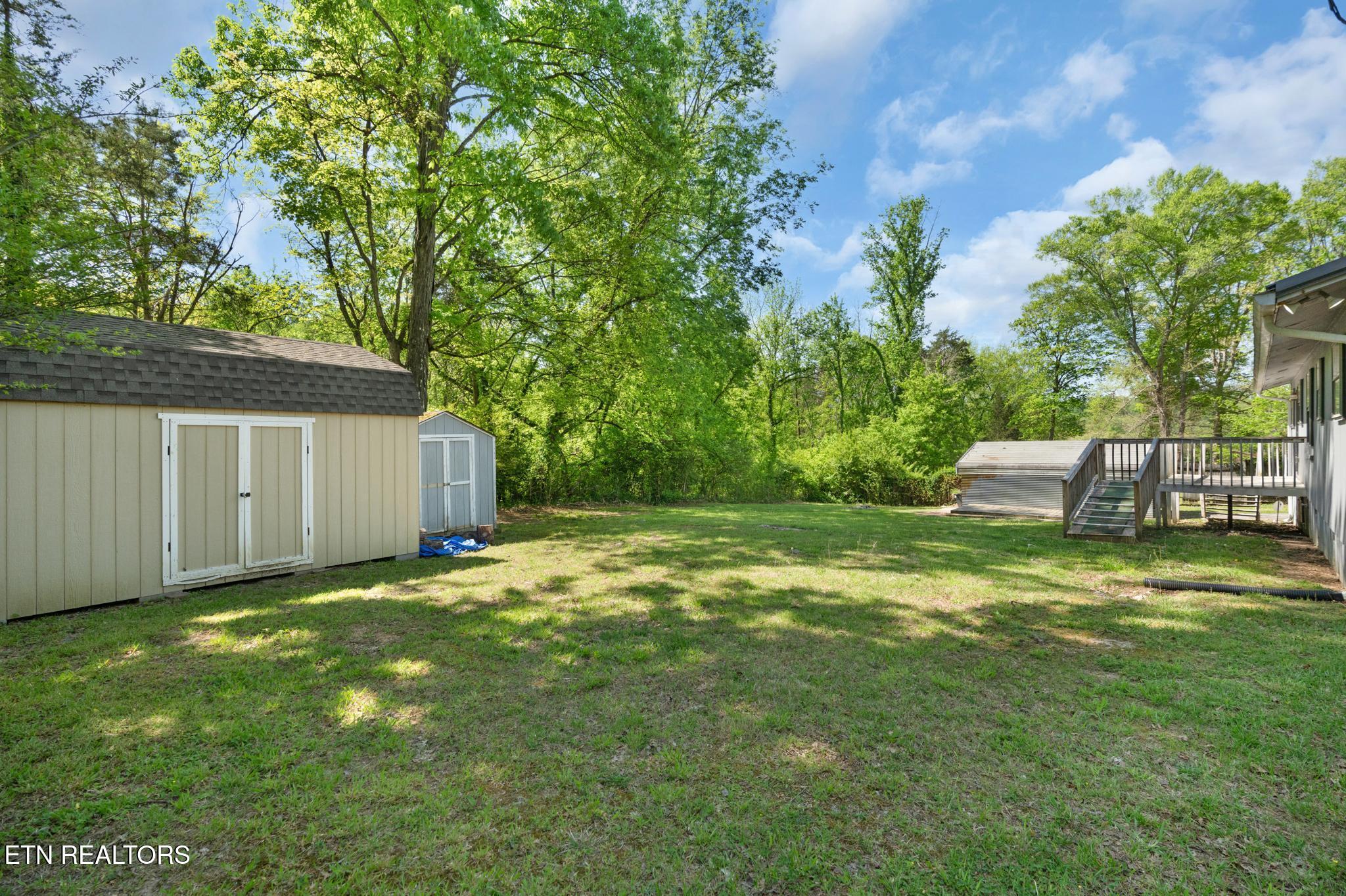 133 Bunch Lane Clinton, TN 37716 - Photo 27 of 41 7R409296