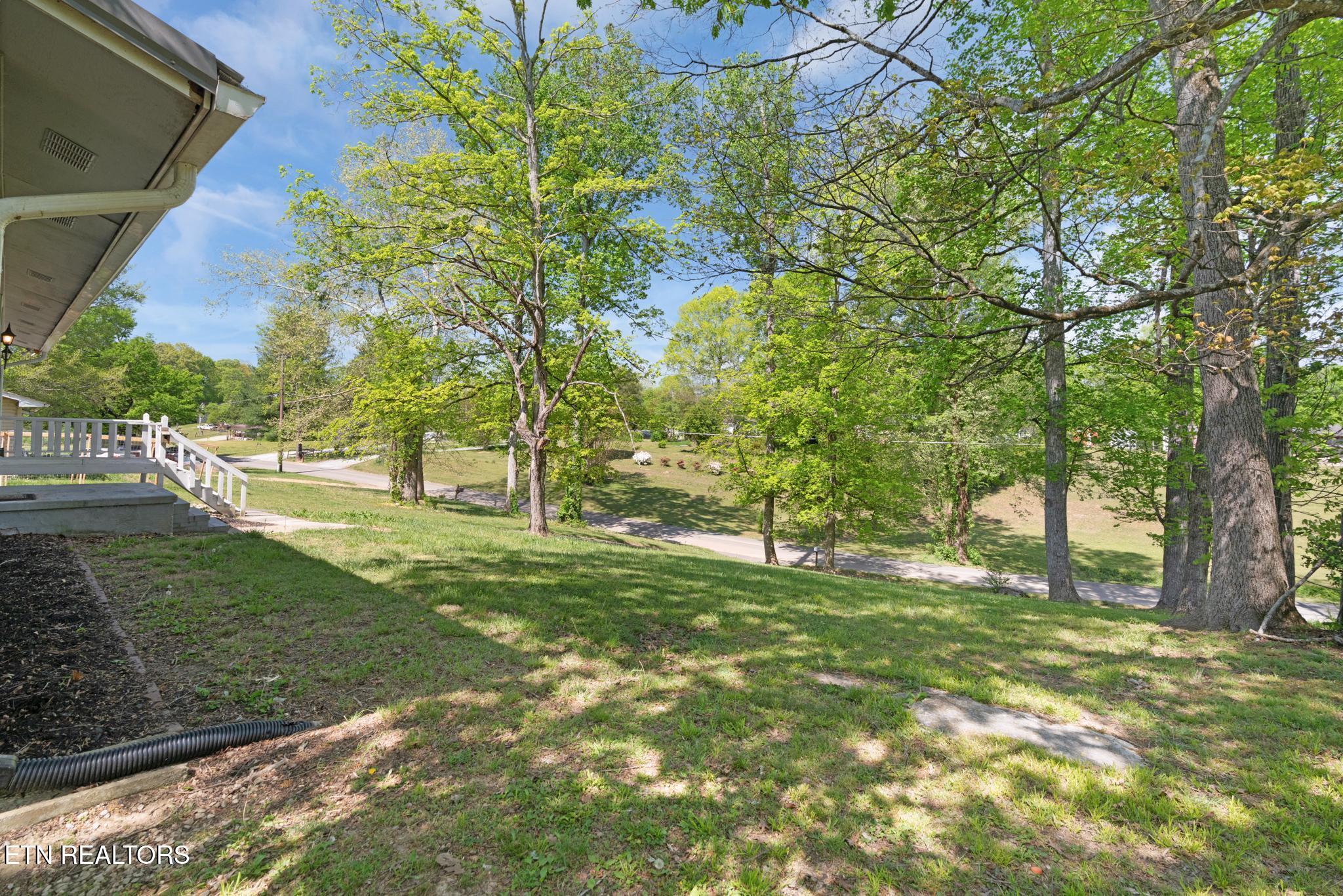 133 Bunch Lane Clinton, TN 37716 - Photo 33 of 41 7R409320