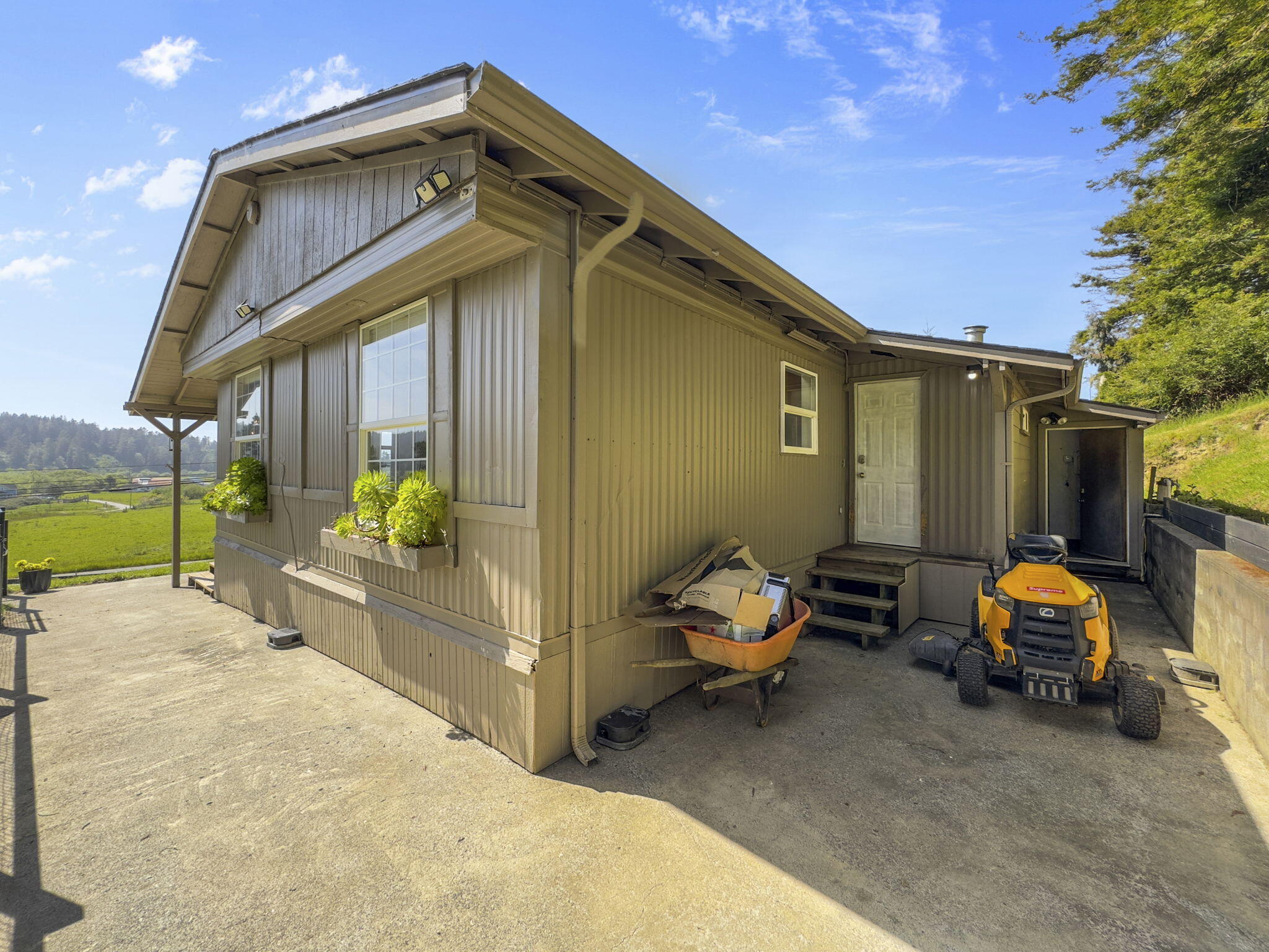 6337 Elk River Road Eureka, CA 95503 - Photo 44 of 57 73-web-or-mls-A37112EB-BBBA-4797-AE22-00