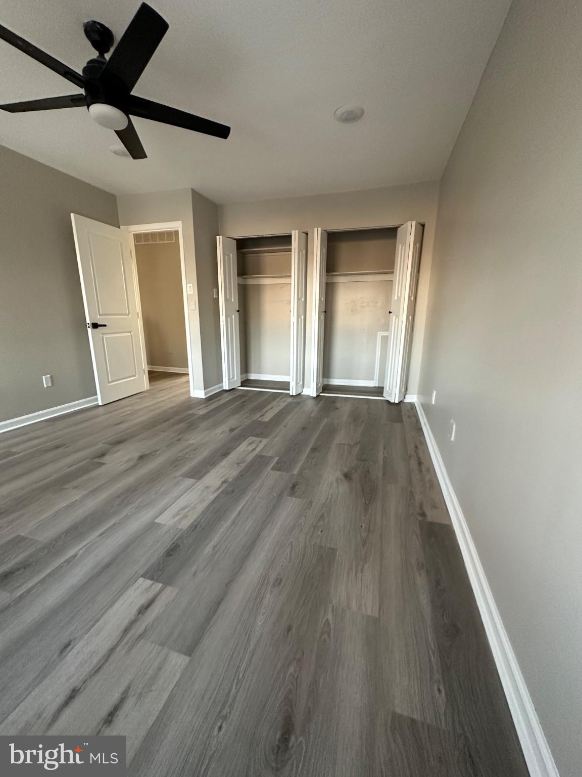 14 Buttonwood Road Voorhees, NJ 08043 - Photo 18 of 35 Spacious room with modern finishes.