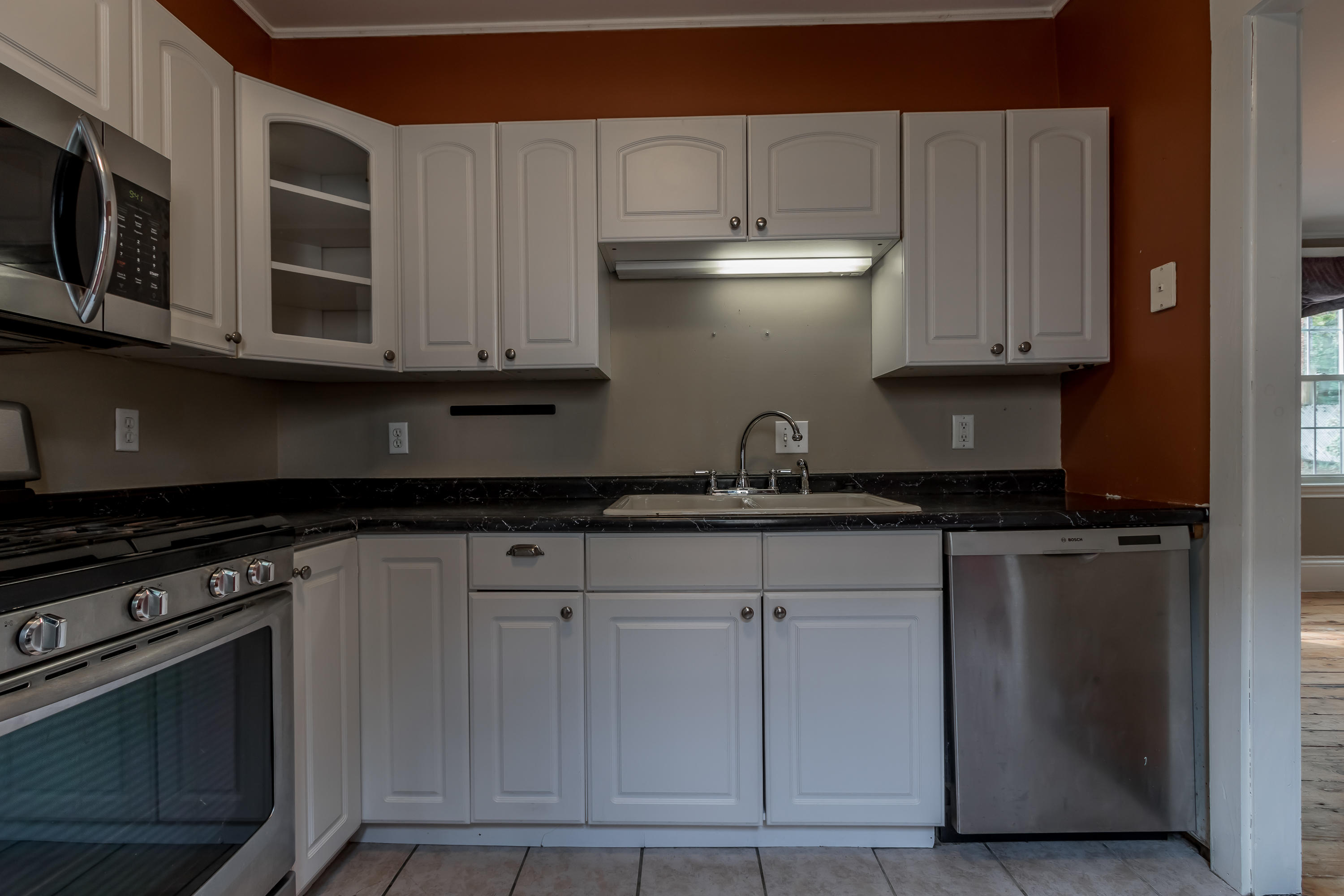 24 Hanover Street, Unit A Portland, ME 04101 - Photo 31 of 62 20210528EG-72031