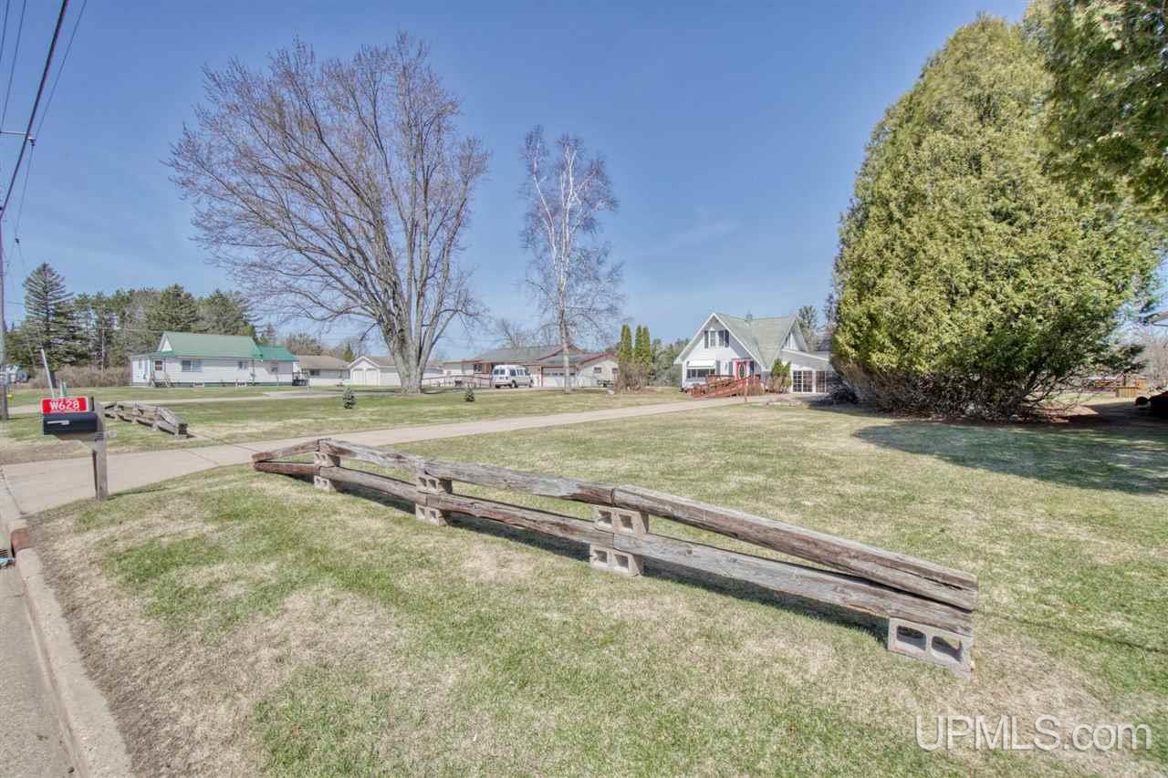 W628 County Road North Niagara, WI 54151 - Photo 3 of 41 Gallery Image 3