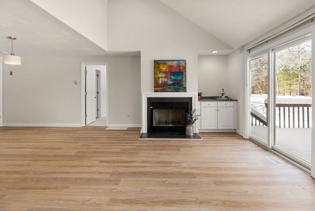 3 Par Three Court, Unit 3 Mashpee, MA 02649 - Photo 11 of 38 Gallery Image 11