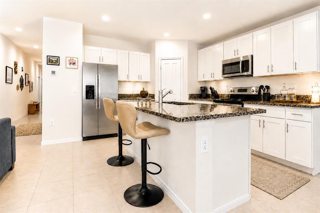 13191 Garnet Raspberry Avenue Wimauma, FL 33598 - Photo 10 of 19