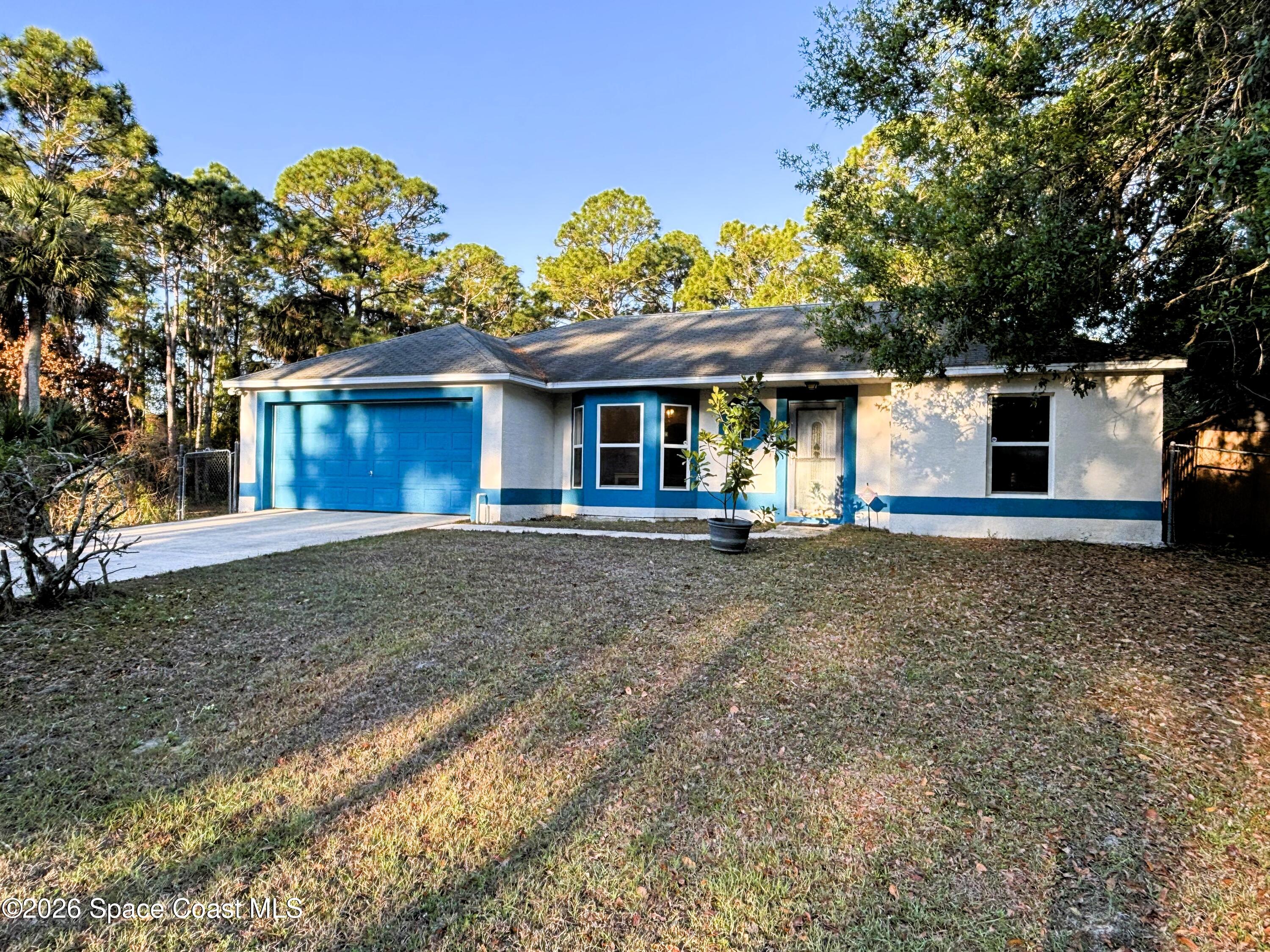 277 Saybrook Road Southwest Palm Bay, FL 32908 - Photo 6 of 29 IMG_3195