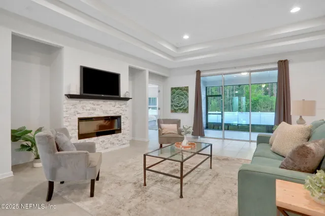 $612,000 | 944 Laurel Valley Drive, Orange Park, FL 32065