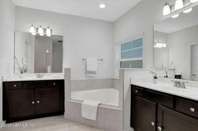 $612,000 | 944 Laurel Valley Drive, Orange Park, FL 32065