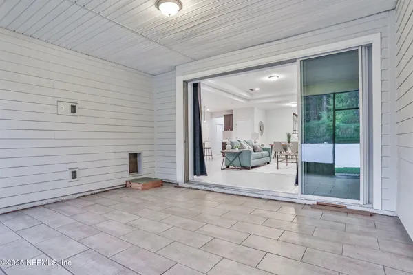 $599,900 | 944 Laurel Valley Drive, Orange Park, FL 32065