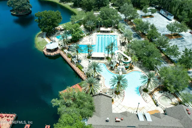 $612,000 | 944 Laurel Valley Drive, Orange Park, FL 32065