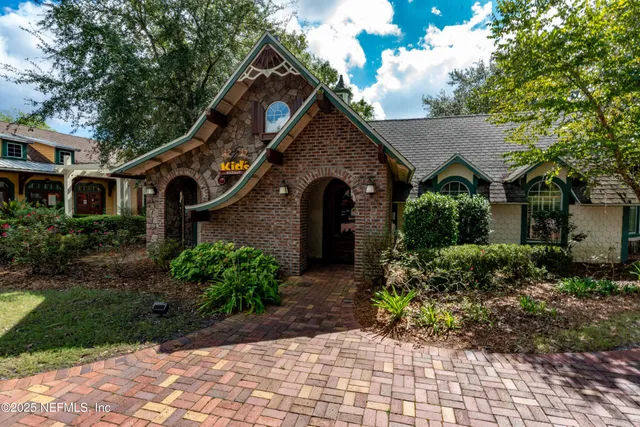 $612,000 | 944 Laurel Valley Drive, Orange Park, FL 32065