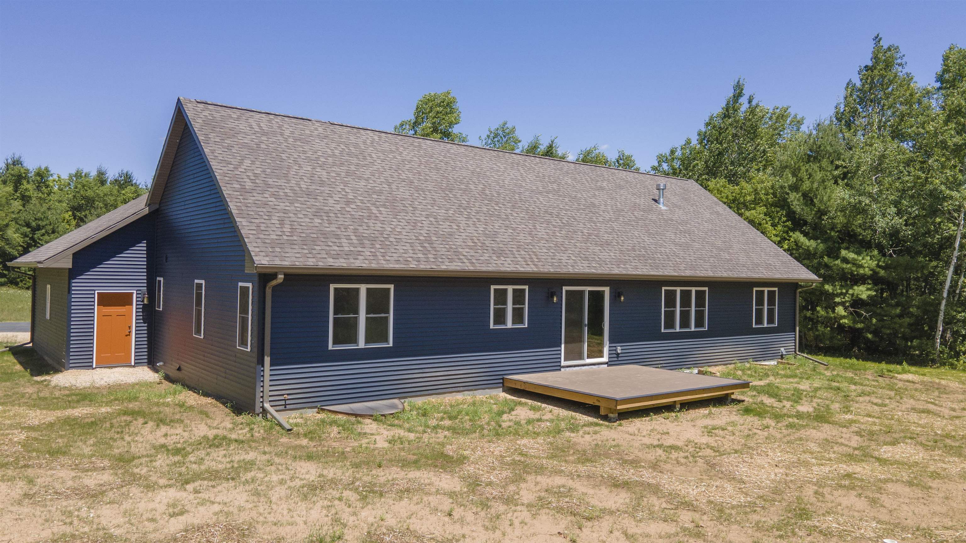 1079 Lake Ridge Road Wautoma, WI 54982 - Photo 8 of 27