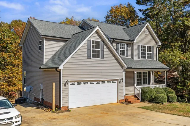 $409,500 | 107 Brandy Mill Chase, Duncan, SC 29334