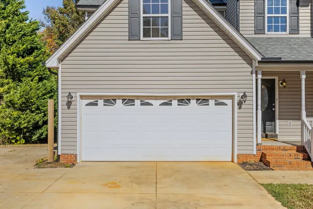 $409,500 | 107 Brandy Mill Chase, Duncan, SC 29334