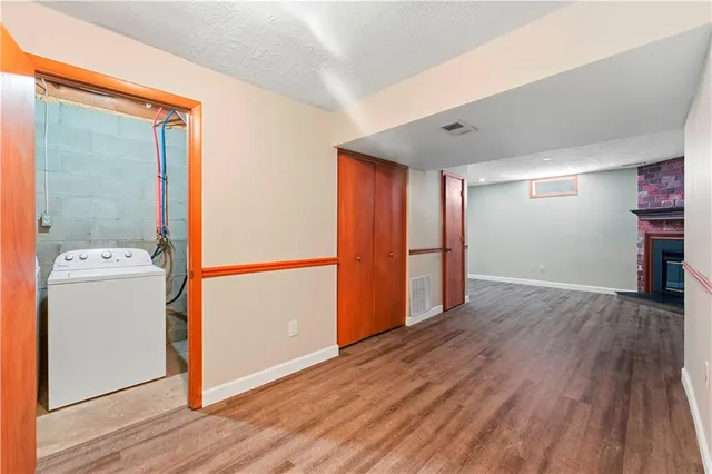 $1,850 | 217 Clearbrook Court, Cranberry Township, PA 16066