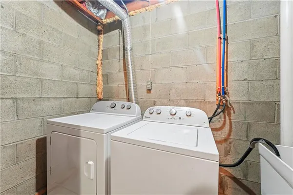 $1,850 | 217 Clearbrook Court, Cranberry Township, PA 16066