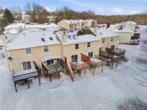 $1,850 | 217 Clearbrook Court, Cranberry Township, PA 16066