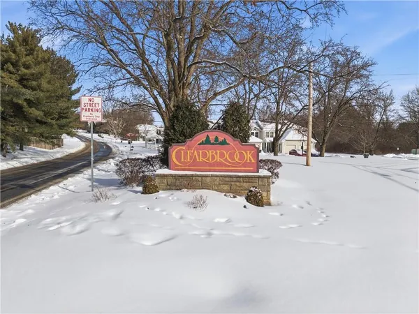 $1,850 | 217 Clearbrook Court, Cranberry Township, PA 16066