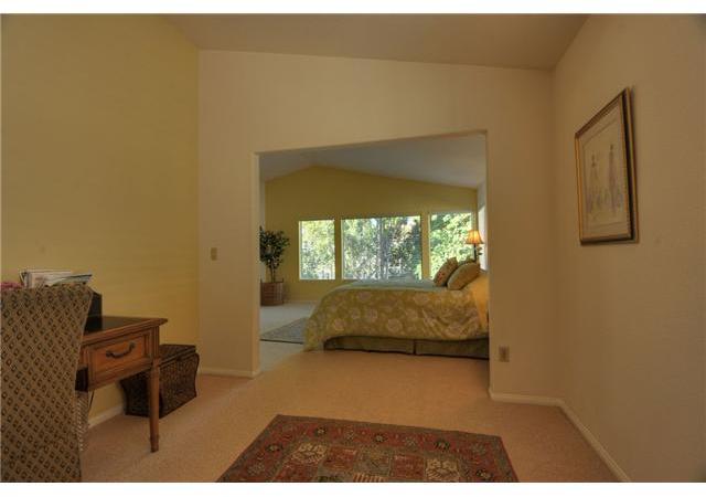 2324 Terraza Ribera Carlsbad, CA 92009 - Photo 19 of 25 Master Retreat