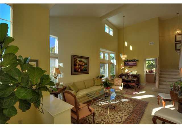 2324 Terraza Ribera Carlsbad, CA 92009 - Photo 5 of 25