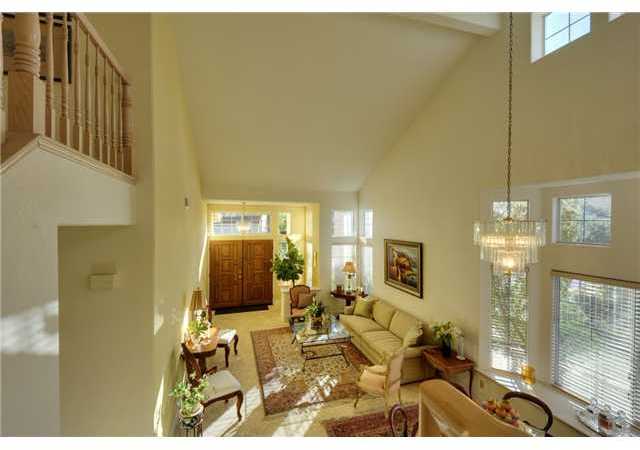 2324 Terraza Ribera Carlsbad, CA 92009 - Photo 6 of 25