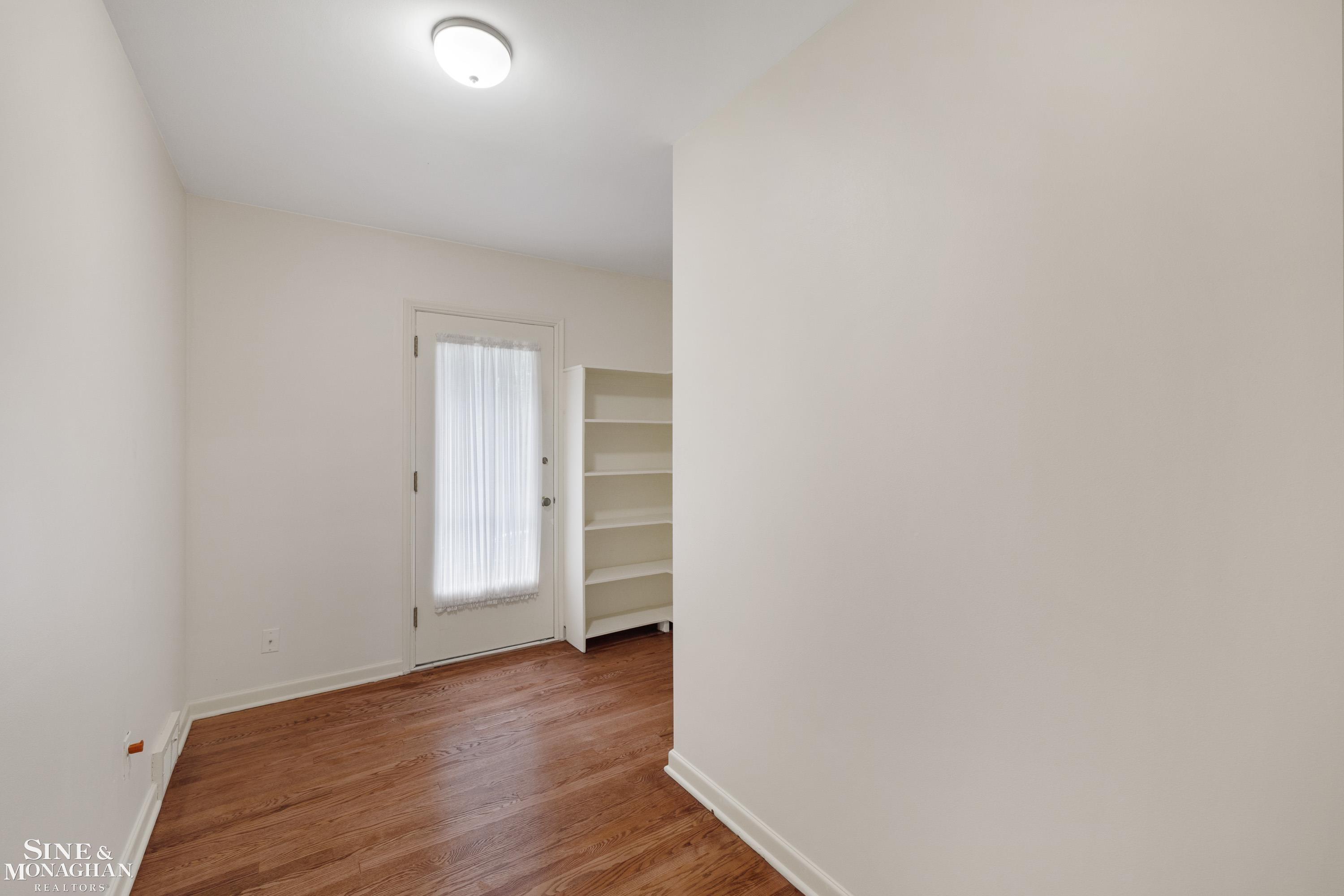 716 Trombley Road Grosse Pointe, MI 48230 - Photo 19 of 97