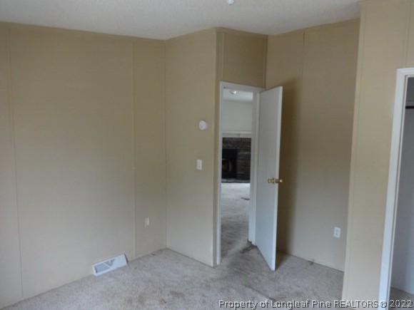 352 Winding Ridge Sanford, NC 27332 - Photo 3 of 6 Gallery Image 3